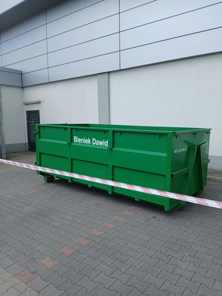 Kontener na odpady budowlane i gruz